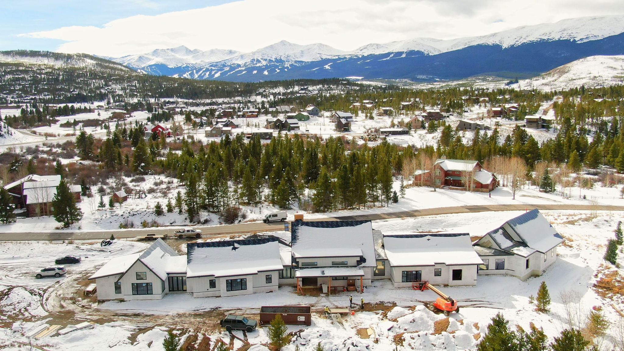 Clear skies, clean water, and fresh air are the hallmarks of high-country living in Breckenridge, Colo.