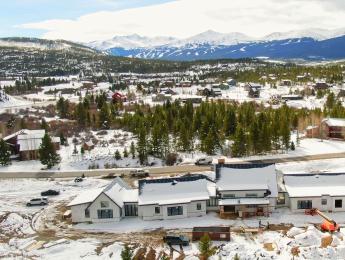 Clear skies, clean water, and fresh air are the hallmarks of high-country living in Breckenridge, Colo.